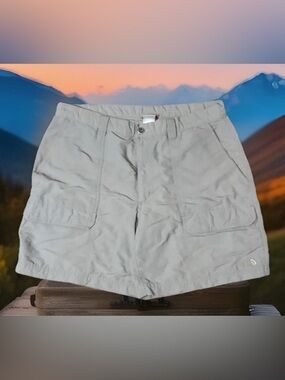 The North Face Men's Nylon Beige Cargo Shorts Hiking Fishing Size 36